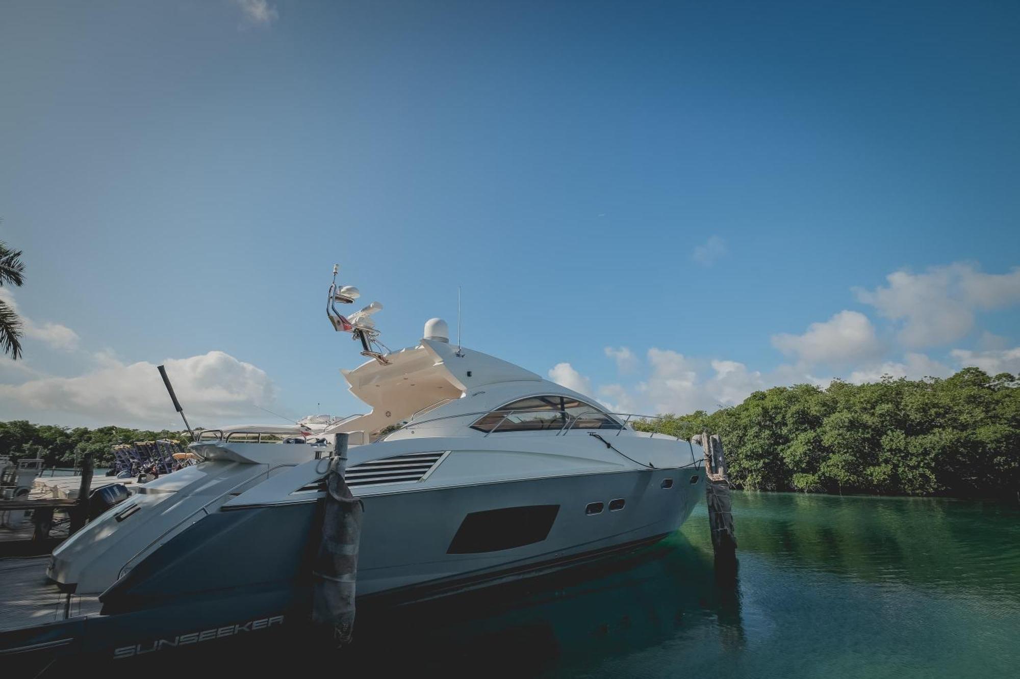 Sotavento Hotel & Yacht Club Cancun Exterior photo